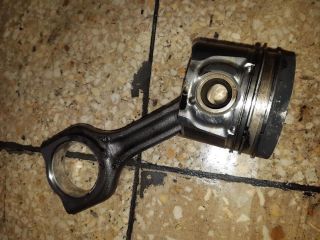 bontott FORD TRANSIT COURIER Dugattyú és Hajtókar