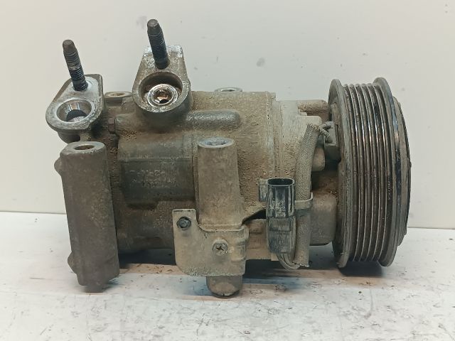 bontott FORD TRANSIT COURIER Klímakompresszor