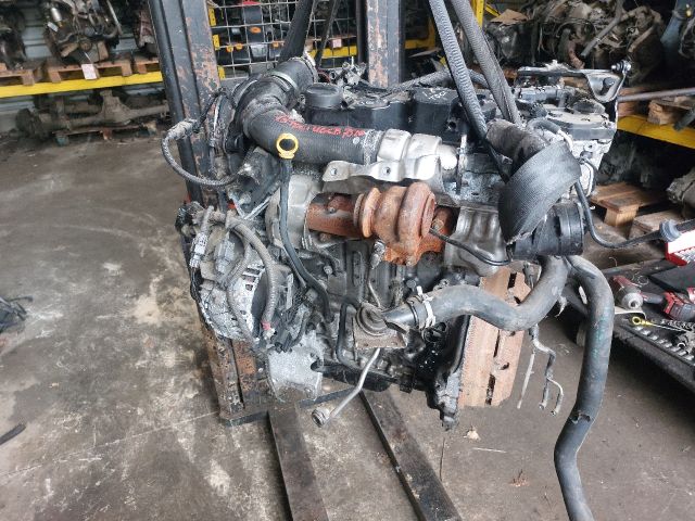 bontott FORD TRANSIT COURIER Komplett Motor (Segédberendezésekkel)