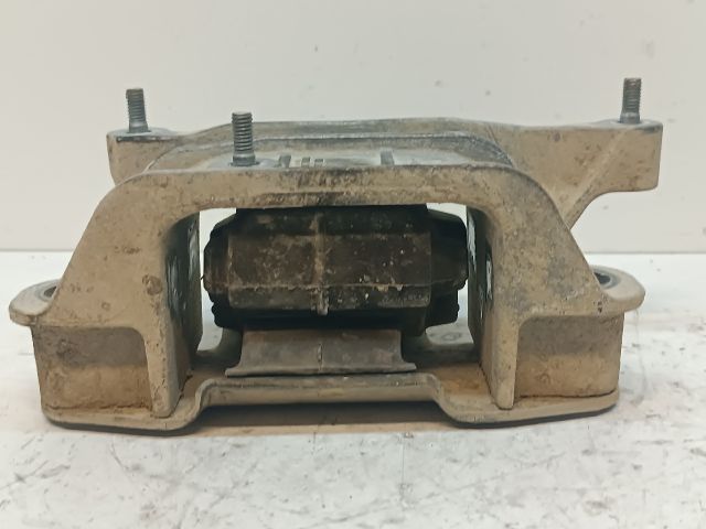 bontott FORD TRANSIT COURIER Motor Tartó Bak Bal