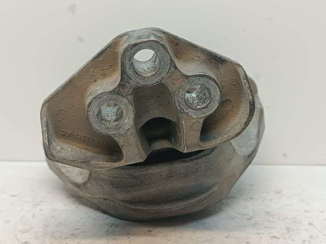 bontott FORD TRANSIT COURIER Motor Tartó Bak Jobb