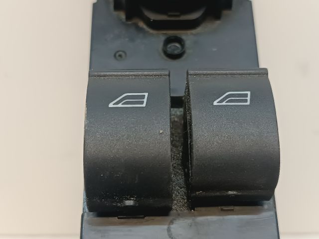 bontott FORD TRANSIT COURIER Ablakemelő Kapcsoló Négyes / Kettes