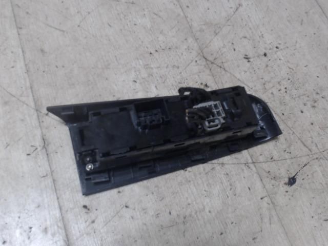 bontott FORD TRANSIT COURIER Bal első Ablakemelő Kapcsoló