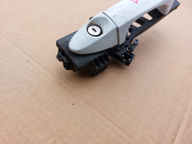 bontott FORD TRANSIT COURIER Bal első Külső Kilincs