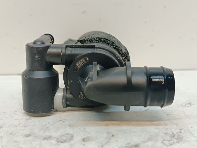 bontott FORD TRANSIT COURIER Első Ablakmosó Szivattyú