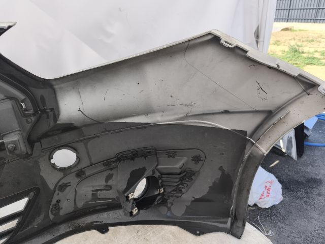 bontott FORD TRANSIT COURIER Első Lökhárító (Részeivel)