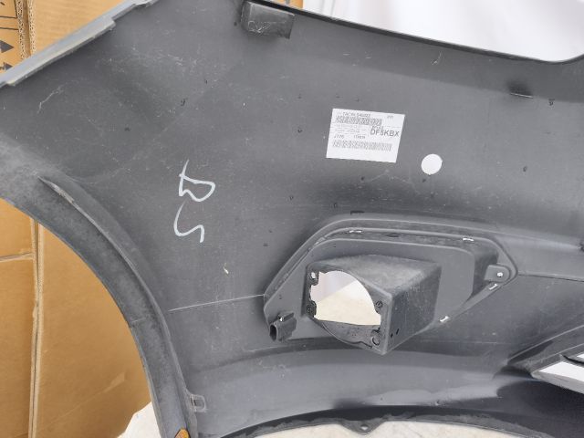 bontott FORD TRANSIT COURIER Első Lökhárító (Részeivel)