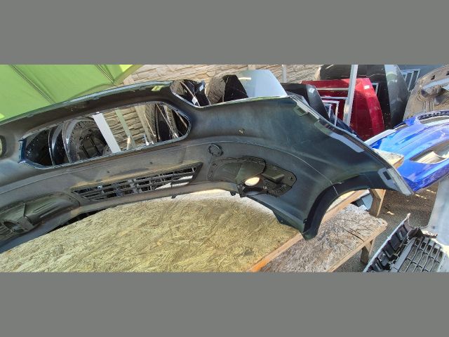 bontott FORD TRANSIT COURIER Első Lökhárító (Üresen)