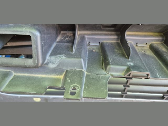 bontott FORD TRANSIT COURIER Első Lökhárító (Üresen)