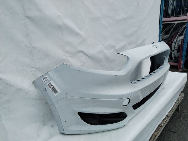 bontott FORD TRANSIT COURIER Első Lökhárító (Üresen)