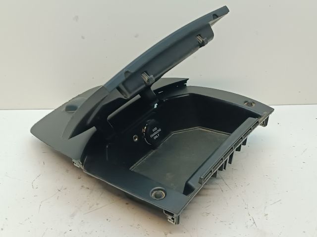 bontott FORD TRANSIT COURIER Első Tároló Rekesz