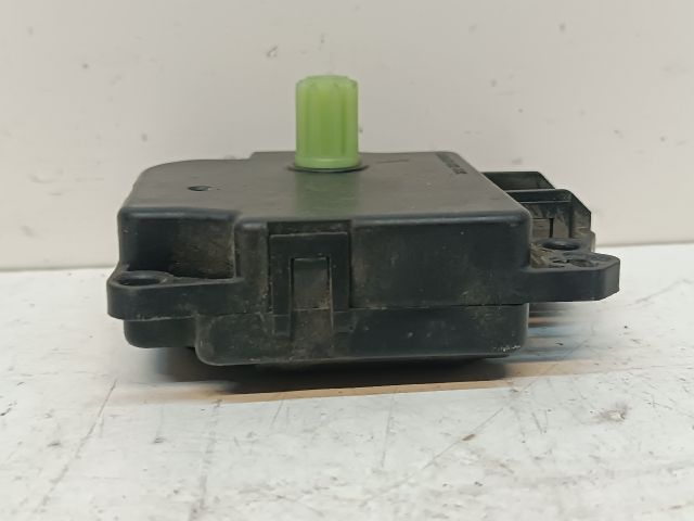 bontott FORD TRANSIT COURIER Fűtés Állító Motor