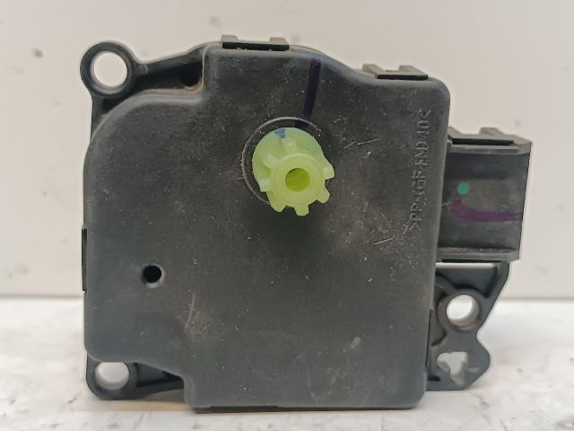 bontott FORD TRANSIT COURIER Fűtés Állító Motor