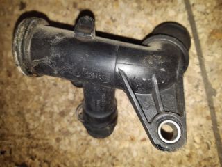 bontott FORD TRANSIT COURIER Hűtővíz Elosztó Cső