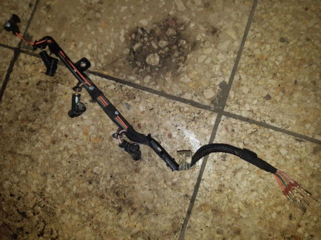 bontott FORD TRANSIT COURIER Izzító/Gyújtó Gyertya Kábel