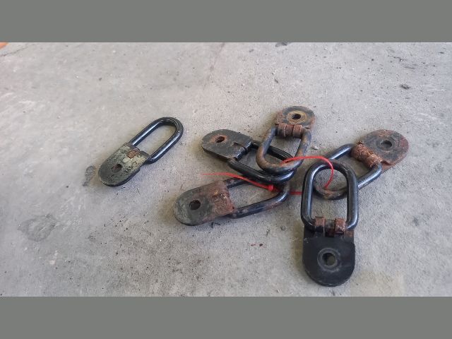 bontott FORD TRANSIT Csomagrögzítő