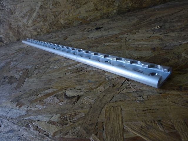 bontott FORD TRANSIT Csomagrögzítő