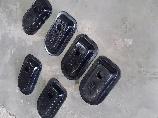 bontott FORD TRANSIT Csomagrögzítő