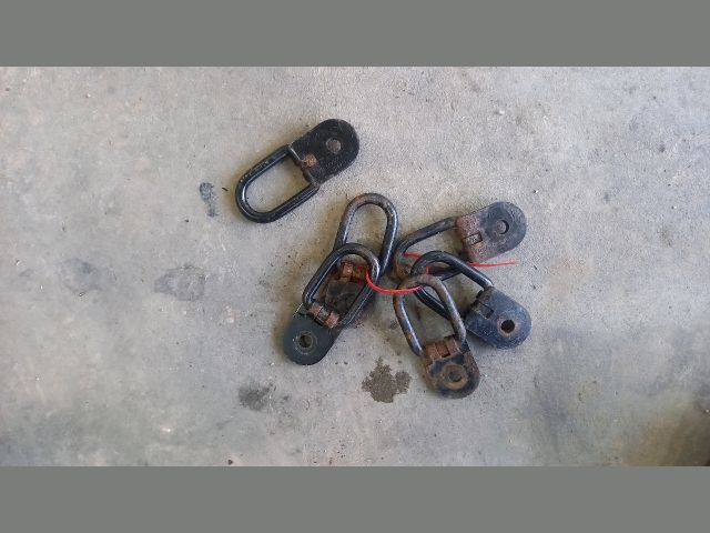 bontott FORD TRANSIT Csomagrögzítő