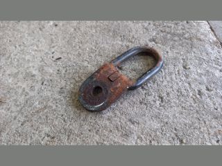 bontott FORD TRANSIT Csomagrögzítő