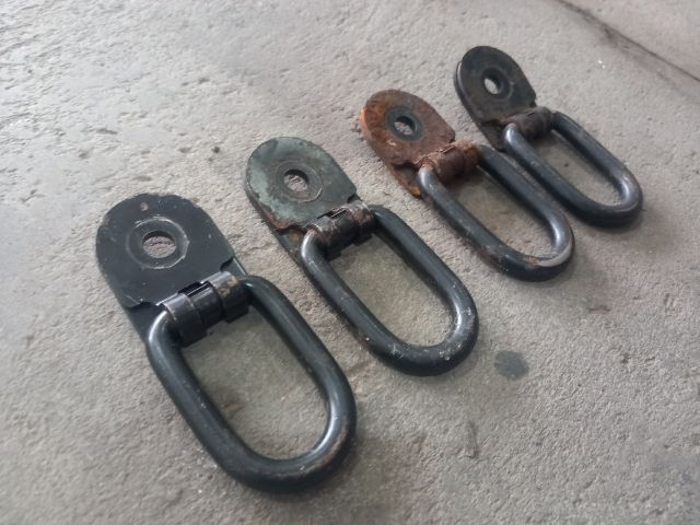 bontott FORD TRANSIT Csomagrögzítő