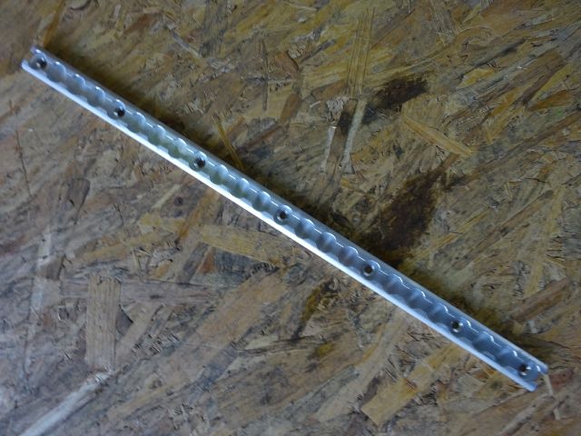 bontott FORD TRANSIT Csomagrögzítő