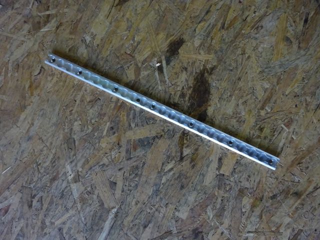 bontott FORD TRANSIT Csomagrögzítő