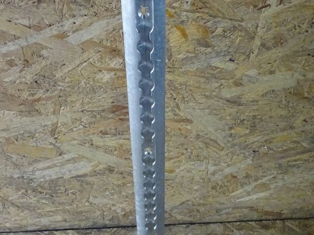 bontott FORD TRANSIT Csomagrögzítő