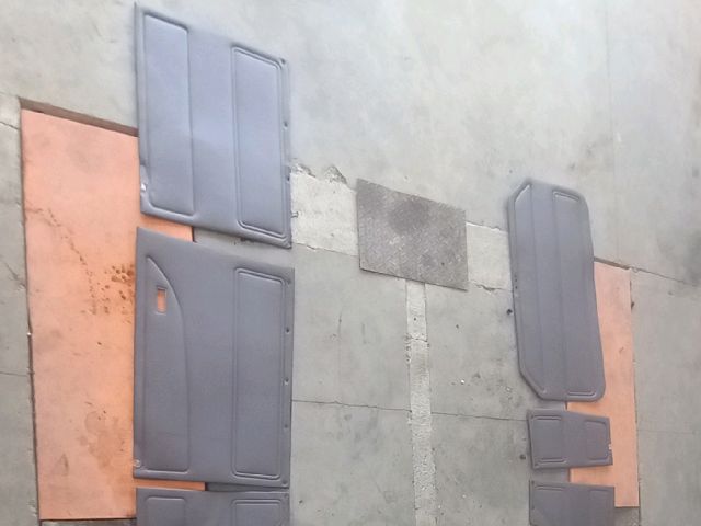 bontott FORD TRANSIT Csomagtér Kárpit