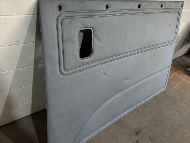 bontott FORD TRANSIT Csomagtér Kárpit