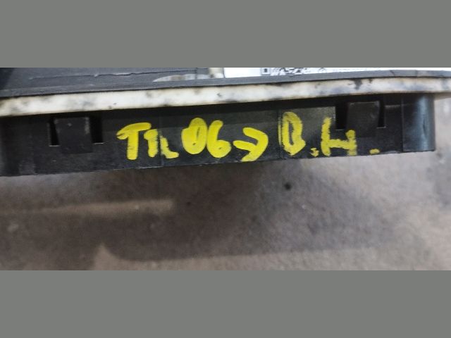 bontott FORD TRANSIT Csomagtér Szellőző Hátsó