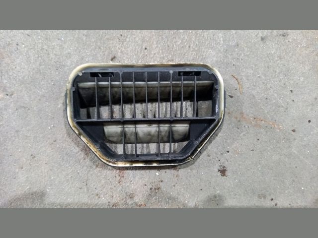 bontott FORD TRANSIT Csomagtér Szellőző Hátsó