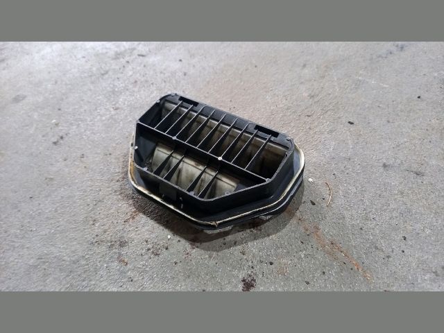 bontott FORD TRANSIT Csomagtér Szellőző Hátsó