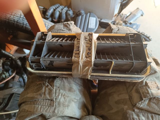 bontott FORD TRANSIT Csomagtér Szellőző Hátsó