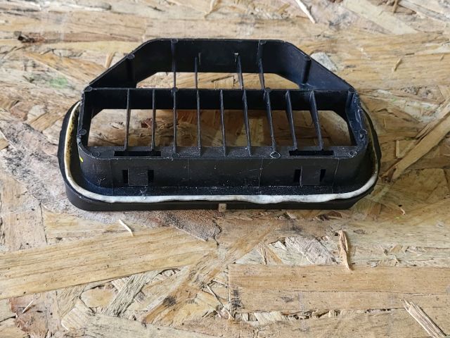 bontott FORD TRANSIT Csomagtér Szellőző Hátsó