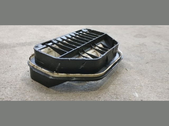 bontott FORD TRANSIT Csomagtér Szellőző Hátsó