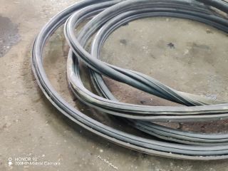 bontott FORD TRANSIT Csomagtérajtó Gumikéder