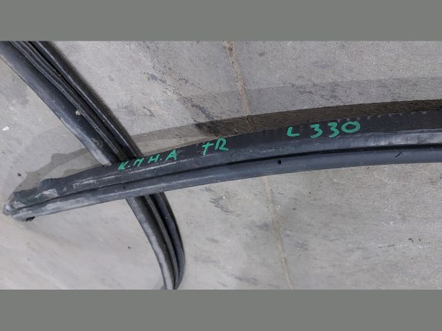 bontott FORD TRANSIT Csomagtérajtó Gumikéder