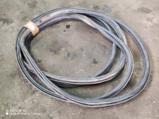 bontott FORD TRANSIT Csomagtérajtó Gumikéder