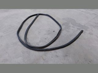 bontott FORD TRANSIT Csomagtérajtó Gumikéder