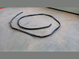 bontott FORD TRANSIT Csomagtérajtó Gumikéder