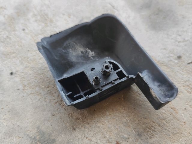 bontott FORD TRANSIT Csomagtérajtó Jobb Zsanér