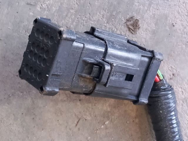 bontott FORD TRANSIT Csomagtérajtó Kábelköteg