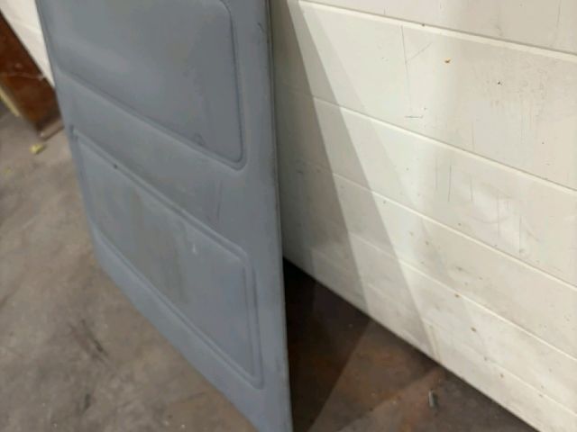 bontott FORD TRANSIT Csomagtérajtó Kárpit