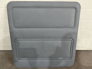 bontott FORD TRANSIT Csomagtérajtó Kárpit