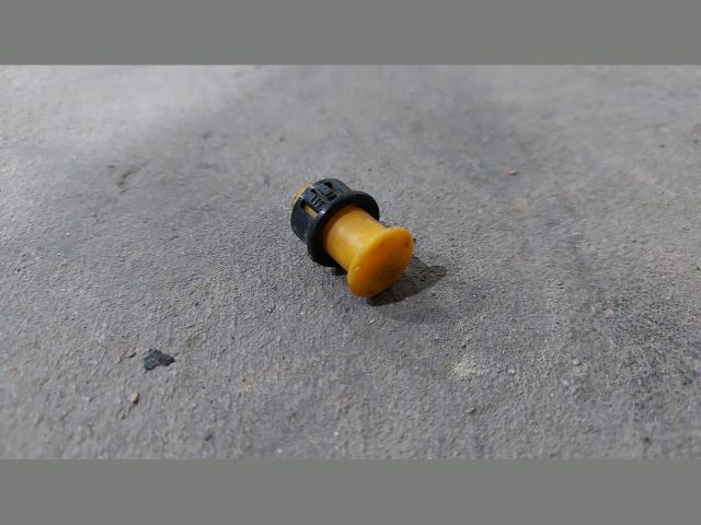 bontott FORD TRANSIT Csomagtérajtó Kilincs