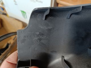 bontott FORD TRANSIT Csomagtérajtó Műanyag Betét