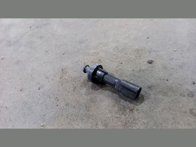 bontott FORD TRANSIT Csomagtérajtó Nyitás Érzékelő