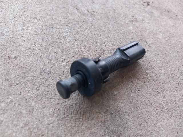 bontott FORD TRANSIT Csomagtérajtó Nyitás Érzékelő