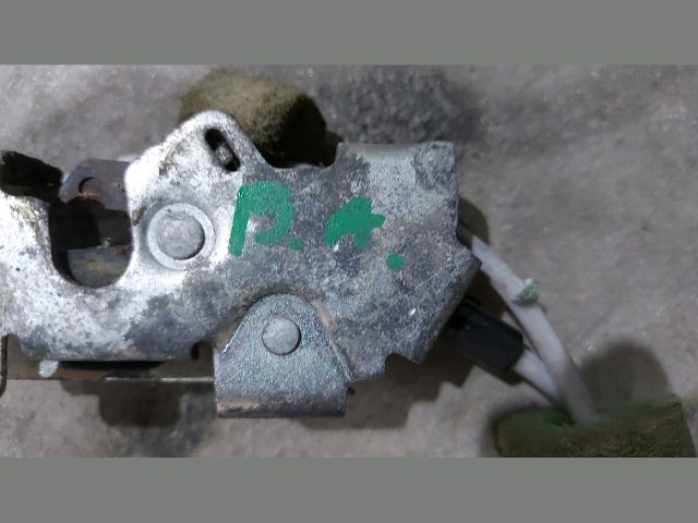 bontott FORD TRANSIT Csomagtérajtó Zárszerkezet